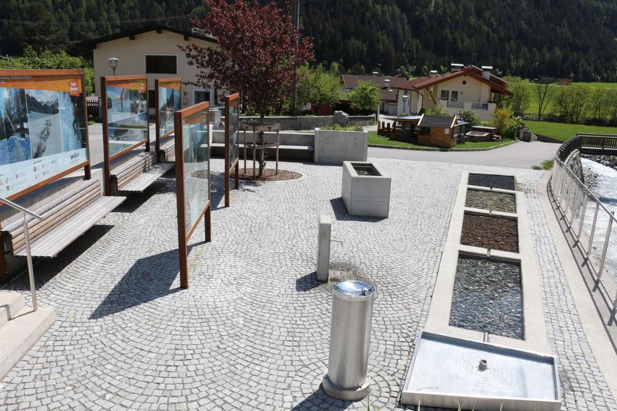 Pension Fuchs Pfunds Exterior photo